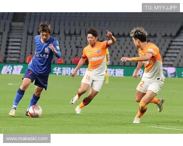 莱昂纳多精彩世界波助力海港逆转海牛比赛高潮迭起令人热血沸腾